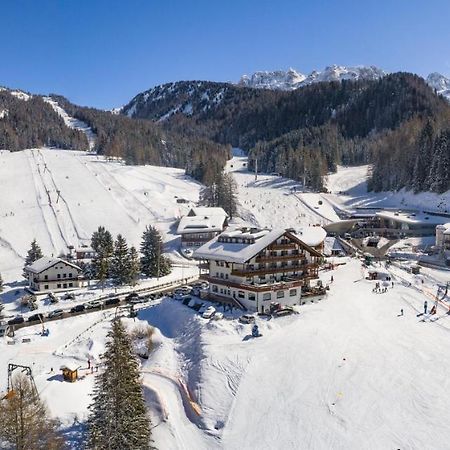 Hotel Alaska Selva di Val Gardena Ngoại thất bức ảnh