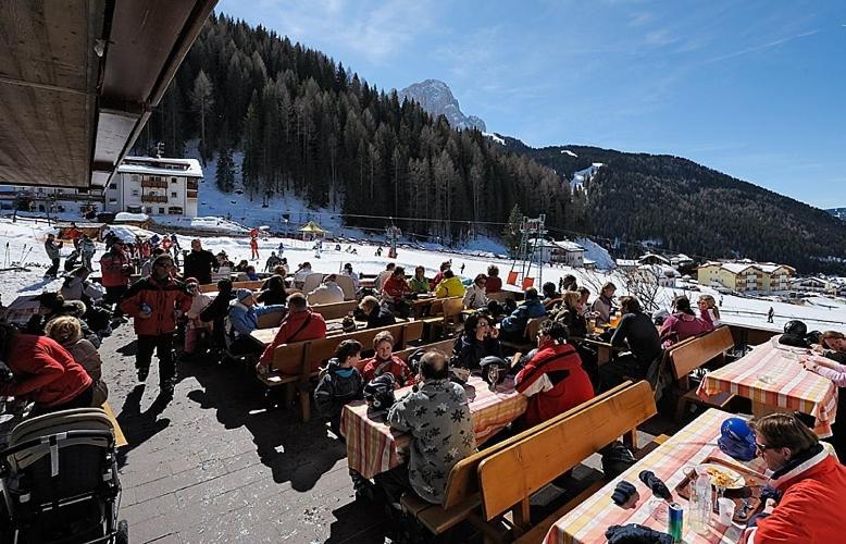 Hotel Alaska Selva di Val Gardena Ngoại thất bức ảnh