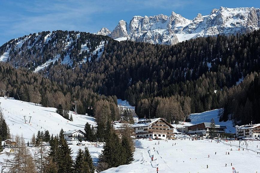 Hotel Alaska Selva di Val Gardena Ngoại thất bức ảnh