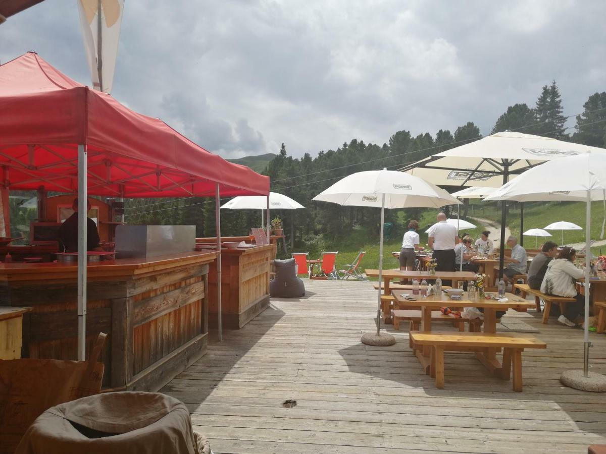 Hotel Alaska Selva di Val Gardena Ngoại thất bức ảnh